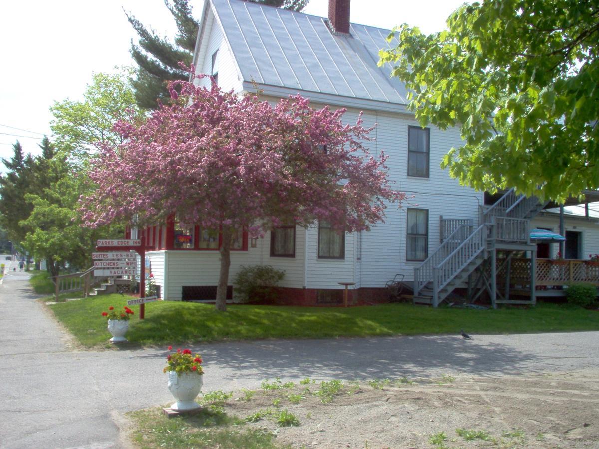 Parks Edge Inn Millinocket Exterior foto